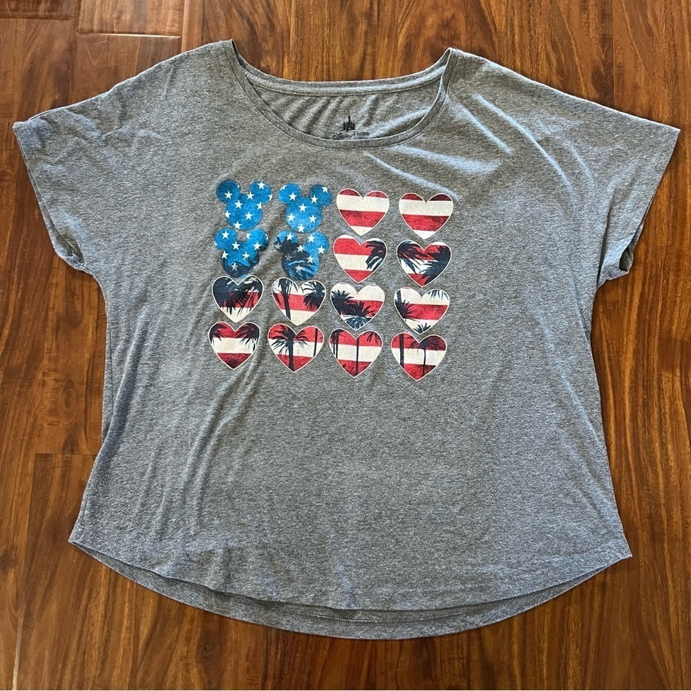 Disney Parks Mickey Mouse American Flag size XXL